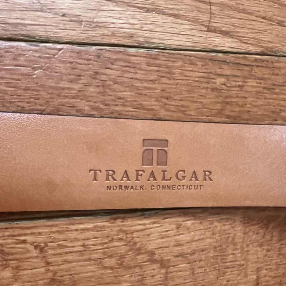 Trafalgar Mens Brown 38/95 Eastham Italian Calfskin Leather Belt‎ - Picture 3 of 8